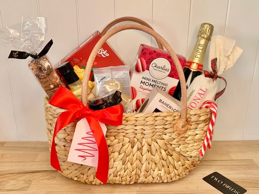 Deluxe Christmas Goodies Basket